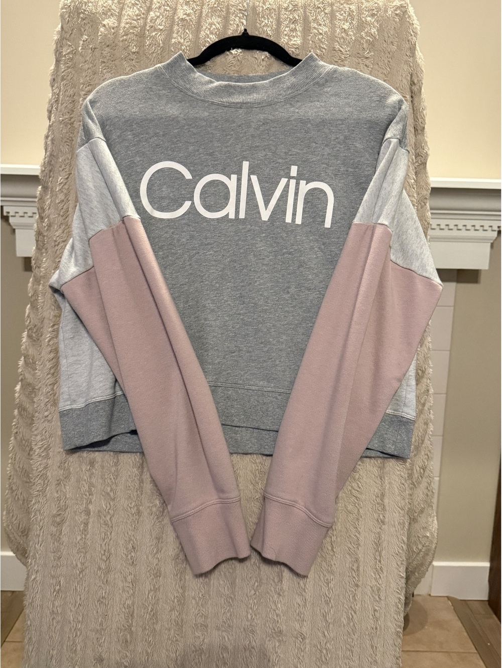 Calvin Klein Performance Women Size XL Gray Colorblock Cropped Sweatshirt
